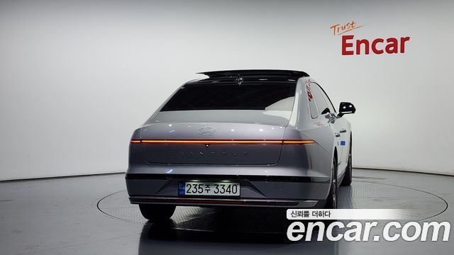 Hyundai Grandeur (GN7) 2,5 Gasoline 2WD Exclusive 2023 — фото 4