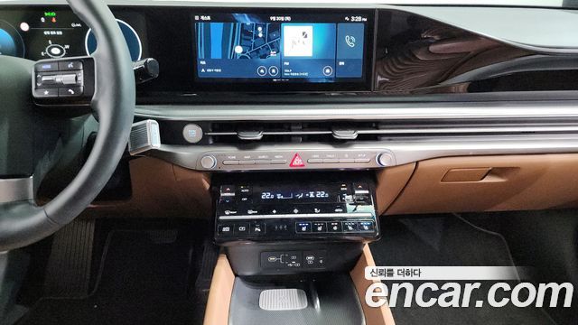 Hyundai Grandeur (GN7) 2,5 Gasoline 2WD Exclusive 2023 — фото 14