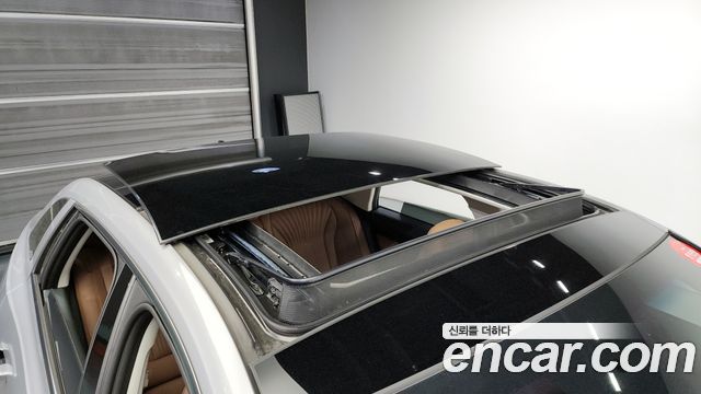 Hyundai Grandeur (GN7) 2,5 Gasoline 2WD Exclusive 2023 — фото 19