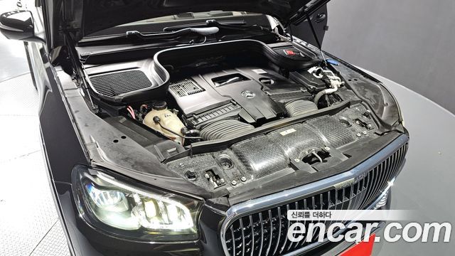 Mercedes-Benz GLS-Class (X167) Maybach GLS600 4MATIC 2021 — фото 6