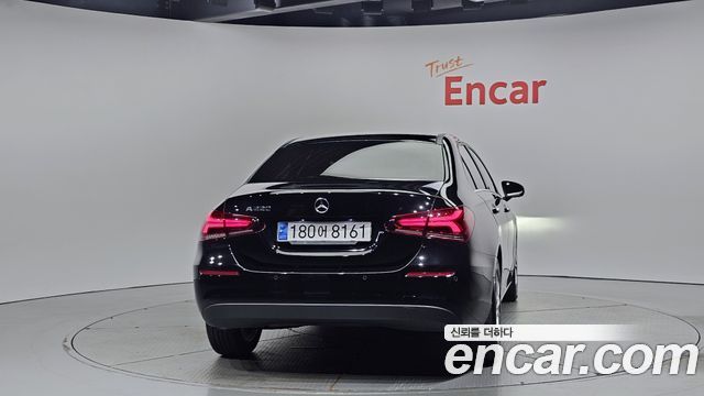 Mercedes-Benz A-Class (W177) A220 Sedan 2020 — фото 4
