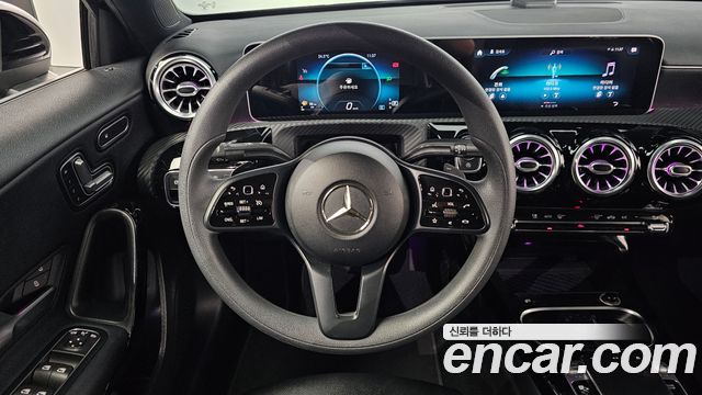 Mercedes-Benz A-Class (W177) A220 Sedan 2020 — фото 17