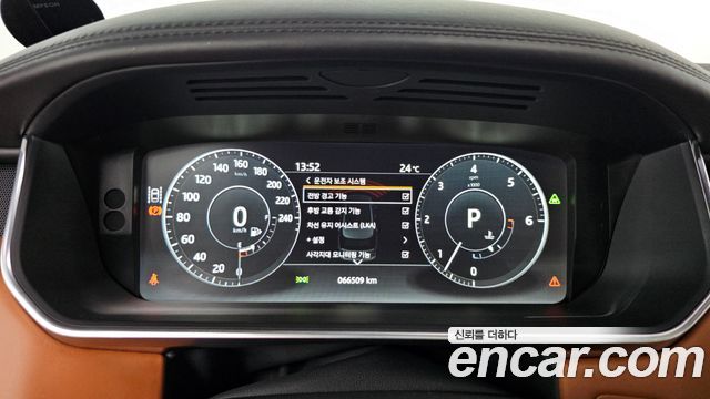 Land Rover Range Rover (IV) 4.4 SDV8 AB DIESEL 2017 — фото 8