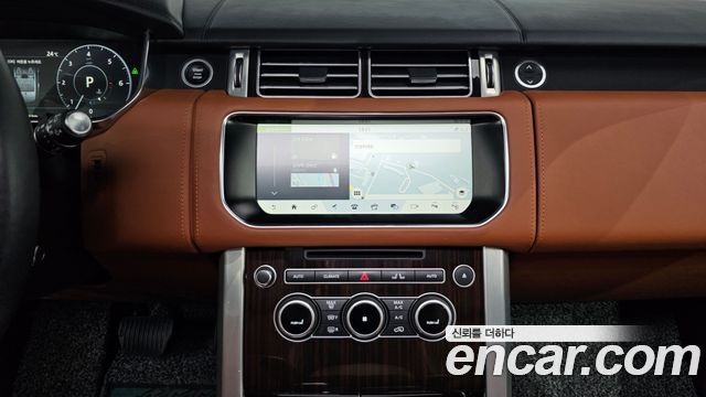 Land Rover Range Rover (IV) 4.4 SDV8 AB DIESEL 2017 — фото 14