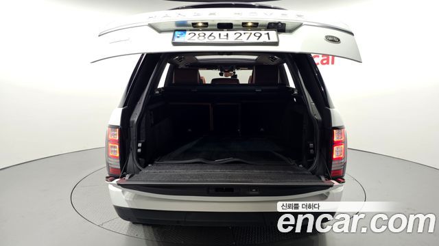 Land Rover Range Rover (IV) 4.4 SDV8 AB DIESEL 2017 — фото 20