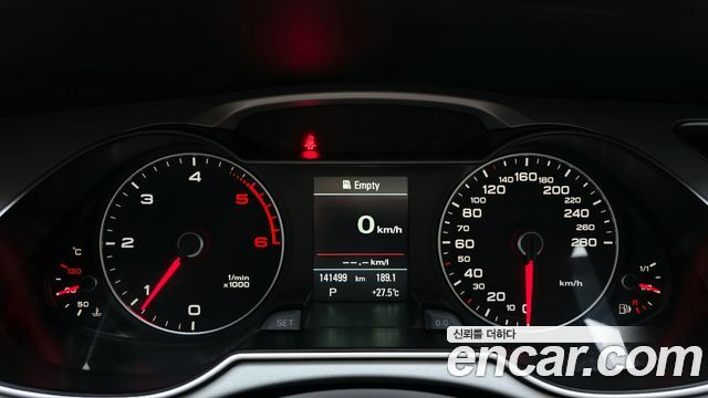 Audi A4 30 TDI Dynamic B8 2015 — фото 8