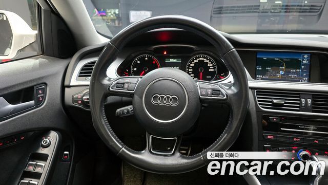 Audi A4 30 TDI Dynamic B8 2015 — фото 14