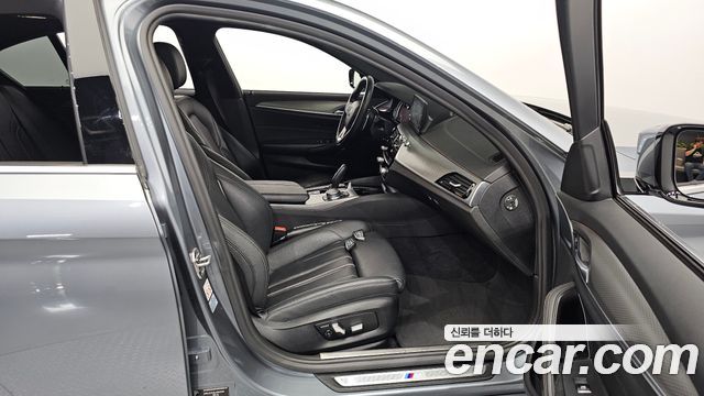 BMW 5 Series (G30) 520d M Sport Special Edition 2018 — фото 15