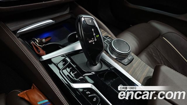 BMW 6 Series GT (G32) 620d xDrive M Sport 2021 — фото 9