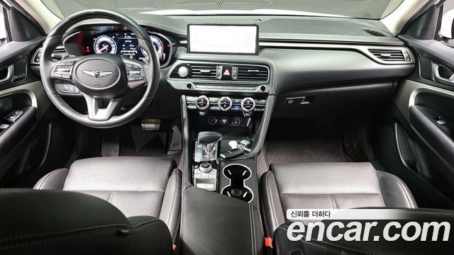 Genesis G70 Shooting Brake Gasoline 2.0T 2WD 2023 — фото 7