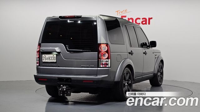 Land Rover Discovery 4 3.0 SDV6 SE 2012 — фото 2