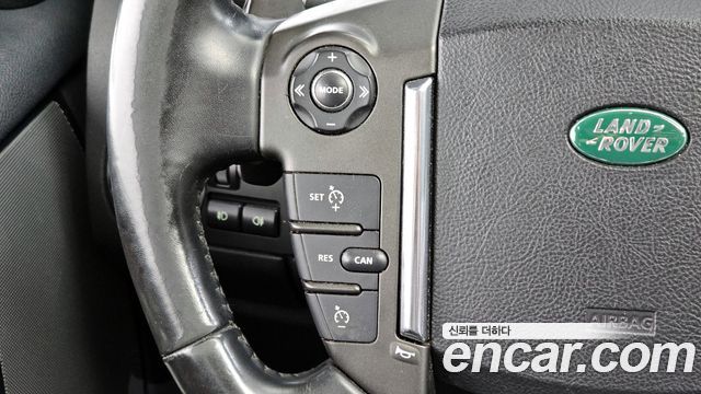 Land Rover Discovery 4 3.0 SDV6 SE 2012 — фото 22