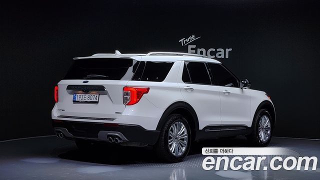 Ford Explorer (VI) 3.0 PHEV 2021 — фото 2