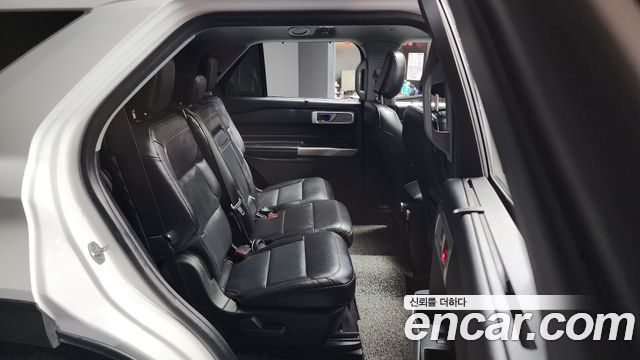 Ford Explorer (VI) 3.0 PHEV 2021 — фото 11