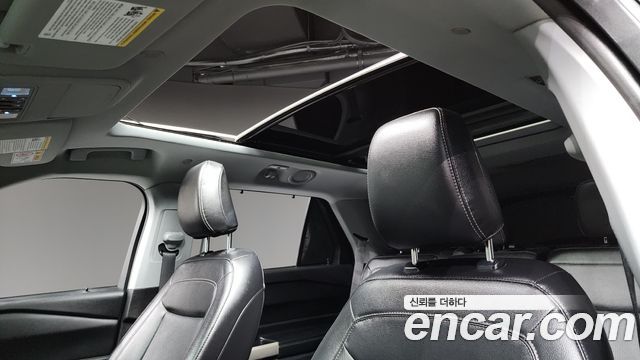 Ford Explorer (VI) 3.0 PHEV 2021 — фото 17