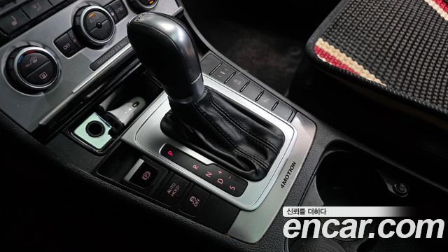 Volkswagen CC 2.0 TDI BlueMotion 4MOTION 2015 — фото 9