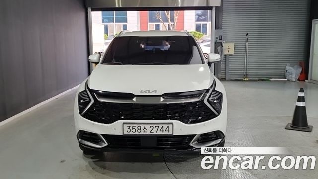 Kia Sportage (V) Diesel 2.0 2WD Nobleless 2022 — фото 3