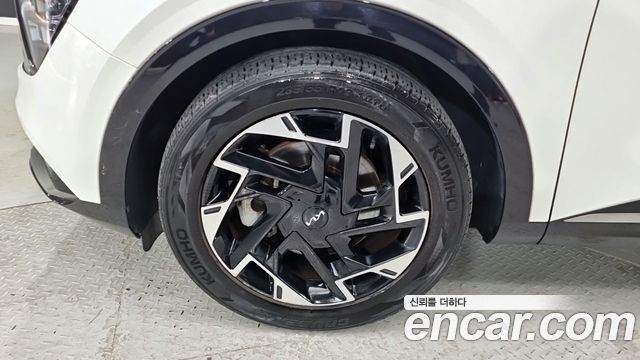Kia Sportage (V) Diesel 2.0 2WD Nobleless 2022 — фото 5