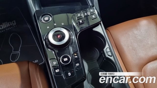 Kia Sportage (V) Diesel 2.0 2WD Nobleless 2022 — фото 9