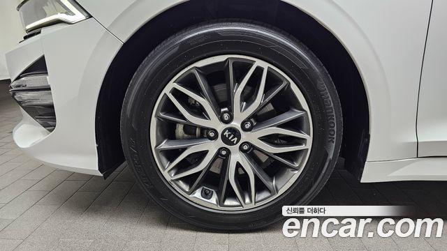 Kia K5 (III) 2.0 Trendy 2021 — фото 5