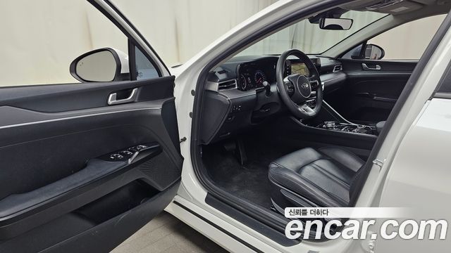 Kia K5 (III) 2.0 Trendy 2021 — фото 10