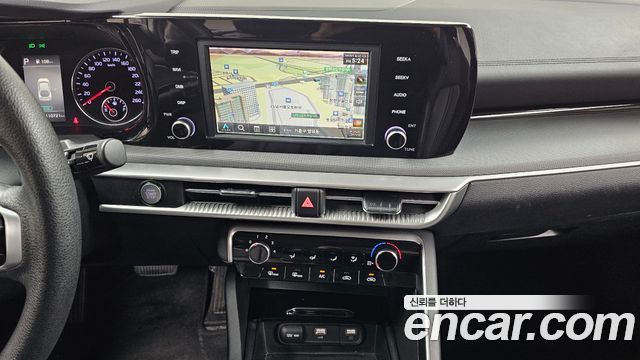 Kia K5 (III) 2.0 Trendy 2021 — фото 17