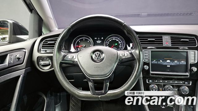 Volkswagen Golf (VII) 2.0 TDI Premium 2015 — фото 13