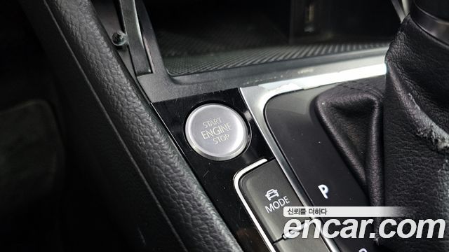 Volkswagen Golf (VII) 2.0 TDI Premium 2015 — фото 18