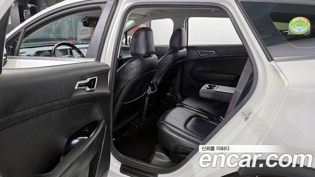 Kia Sportage (V) Diesel 2.0 2WD Prestige 2022 — фото 11