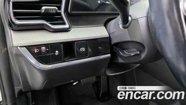 Kia Sportage (V) Diesel 2.0 2WD Prestige 2022 — фото 15