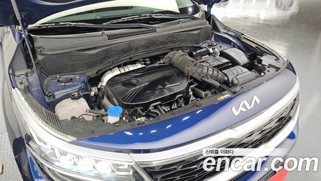 Kia Seltos Gasoline 1.6 Turbo 2WD Signature 2022 — фото 6