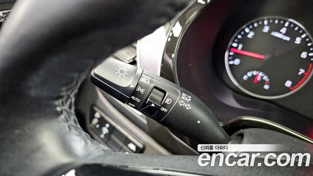 Kia Seltos Gasoline 1.6 Turbo 2WD Signature 2022 — фото 20