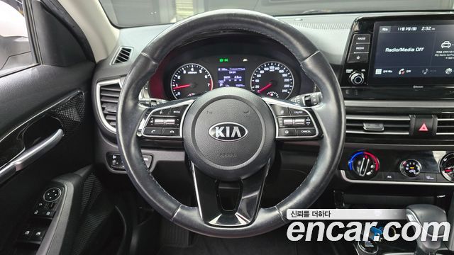 Kia Seltos Gasoline 1.6 Turbo 2WD Signature 2021 — фото 13