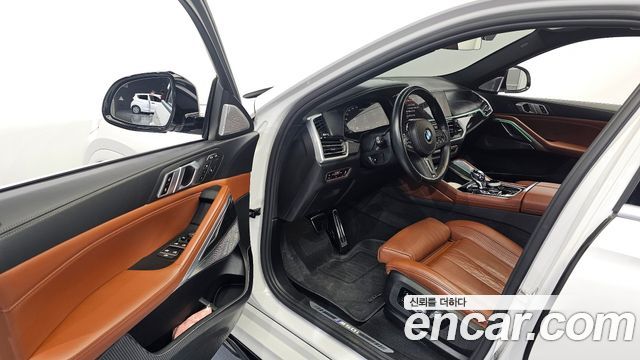 BMW X6 (G06) M50i 2021 — фото 10