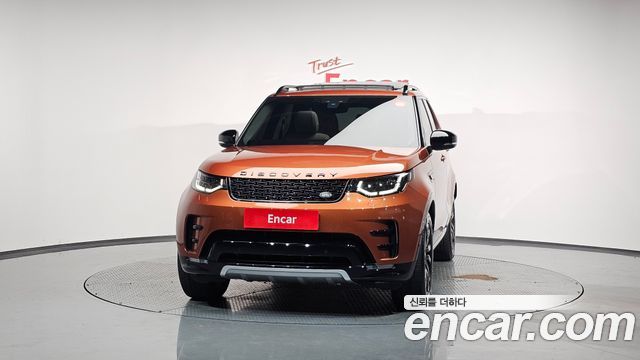 Land Rover Discovery 5 3.0 SD6 Landmark Edition 2020 — фото 3