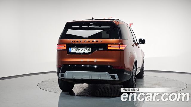 Land Rover Discovery 5 3.0 SD6 Landmark Edition 2020 — фото 4