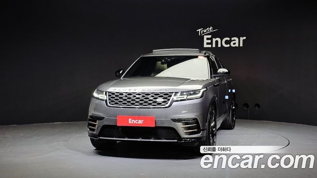 Land Rover Range Rover Velar 3.0 D300 R-Dynamic SE 2018 — фото 3