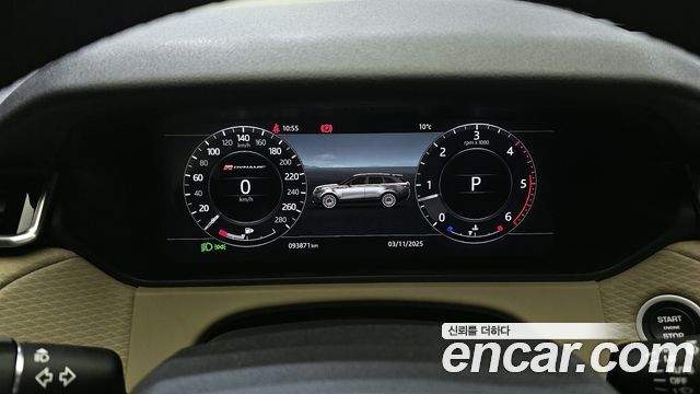 Land Rover Range Rover Velar 3.0 D300 R-Dynamic SE 2018 — фото 8