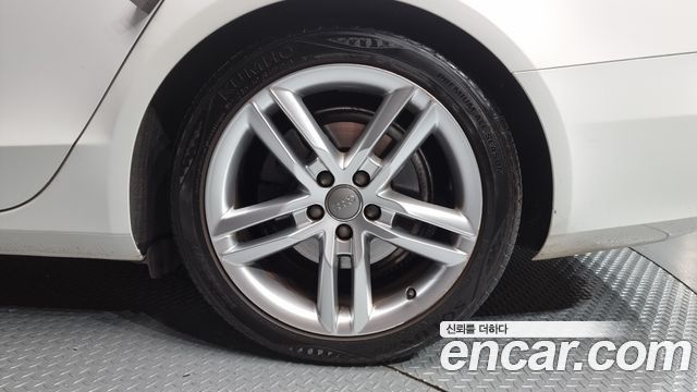 Audi A4 2.0 TDI Quattro Prestige B8 2013 — фото 5