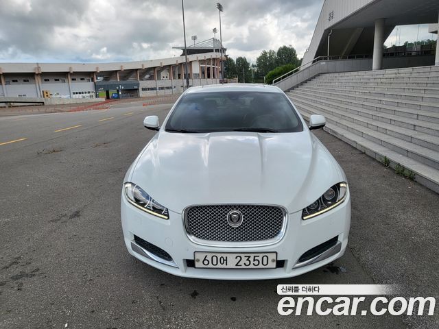 Jaguar XF 3.0SC Luxury X250