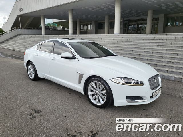 Jaguar XF 3.0SC Luxury X250 2013 — фото 3