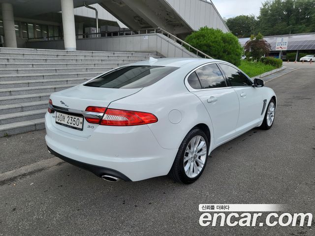 Jaguar XF 3.0SC Luxury X250 2013 — фото 6