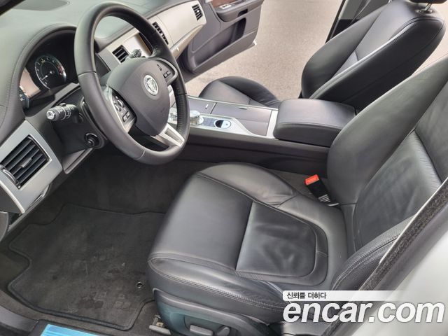 Jaguar XF 3.0SC Luxury X250 2013 — фото 8