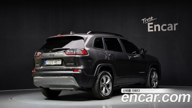 Jeep Cherokee (KL) 2.4 Limited AWD 2022 — фото 2