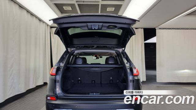 Jeep Cherokee (KL) 2.4 Limited AWD 2022 — фото 20