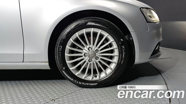 Audi A4 2.0 TDI B8 2013 — фото 5