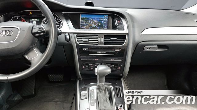 Audi A4 2.0 TDI B8 2013 — фото 14