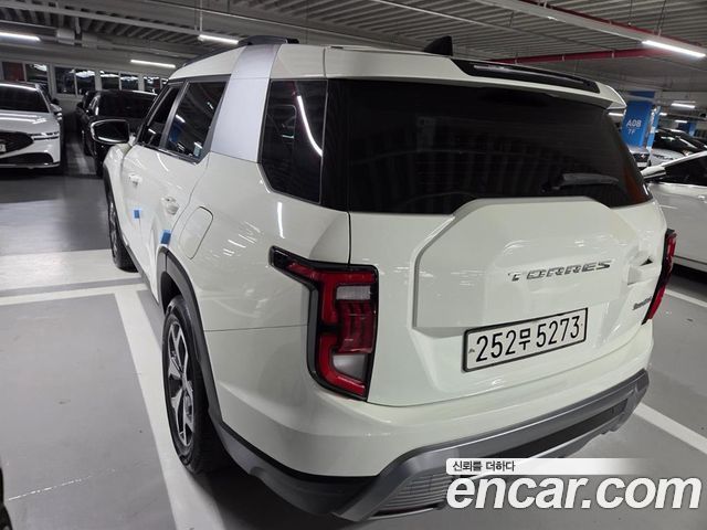 KG Mobility (SsangYong) Torres Gasoline 1.5 4WD T5 2023 — фото 4