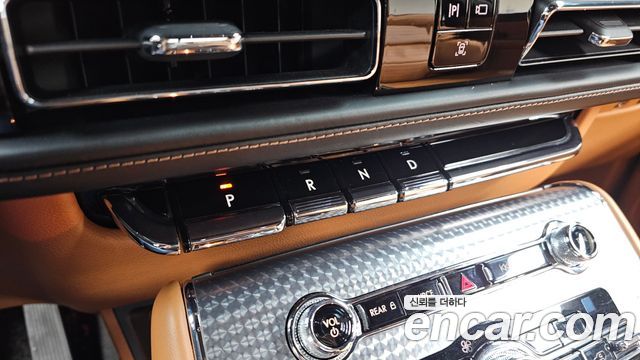Lincoln Aviator (II) 3.0 Black Label AWD 2020 — фото 9