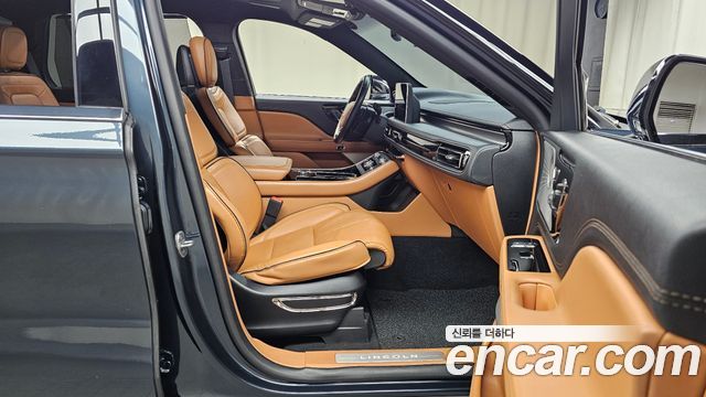 Lincoln Aviator (II) 3.0 Black Label AWD 2020 — фото 11